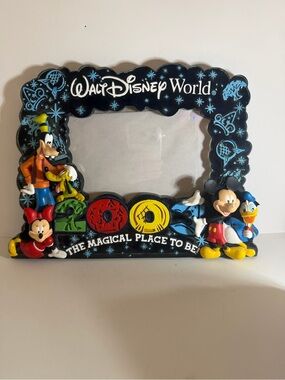 Walt Disney World 2002 Colorful Character Photo Frame